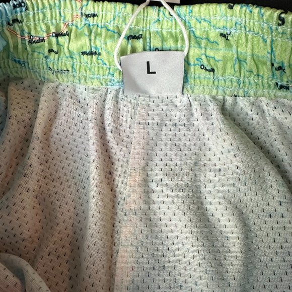 Bravest Studios Atlas Map Shorts Large New - Picture 7 of 9